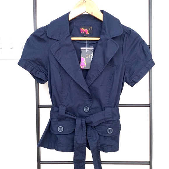 Forever 21 Jackets & Blazers - NWT Forever 21 Short Sleeve Blazer Belted